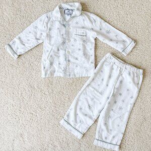 Petite Plume Winter Wonderland Flannel Pajama Sets - Grey Snowflakes
